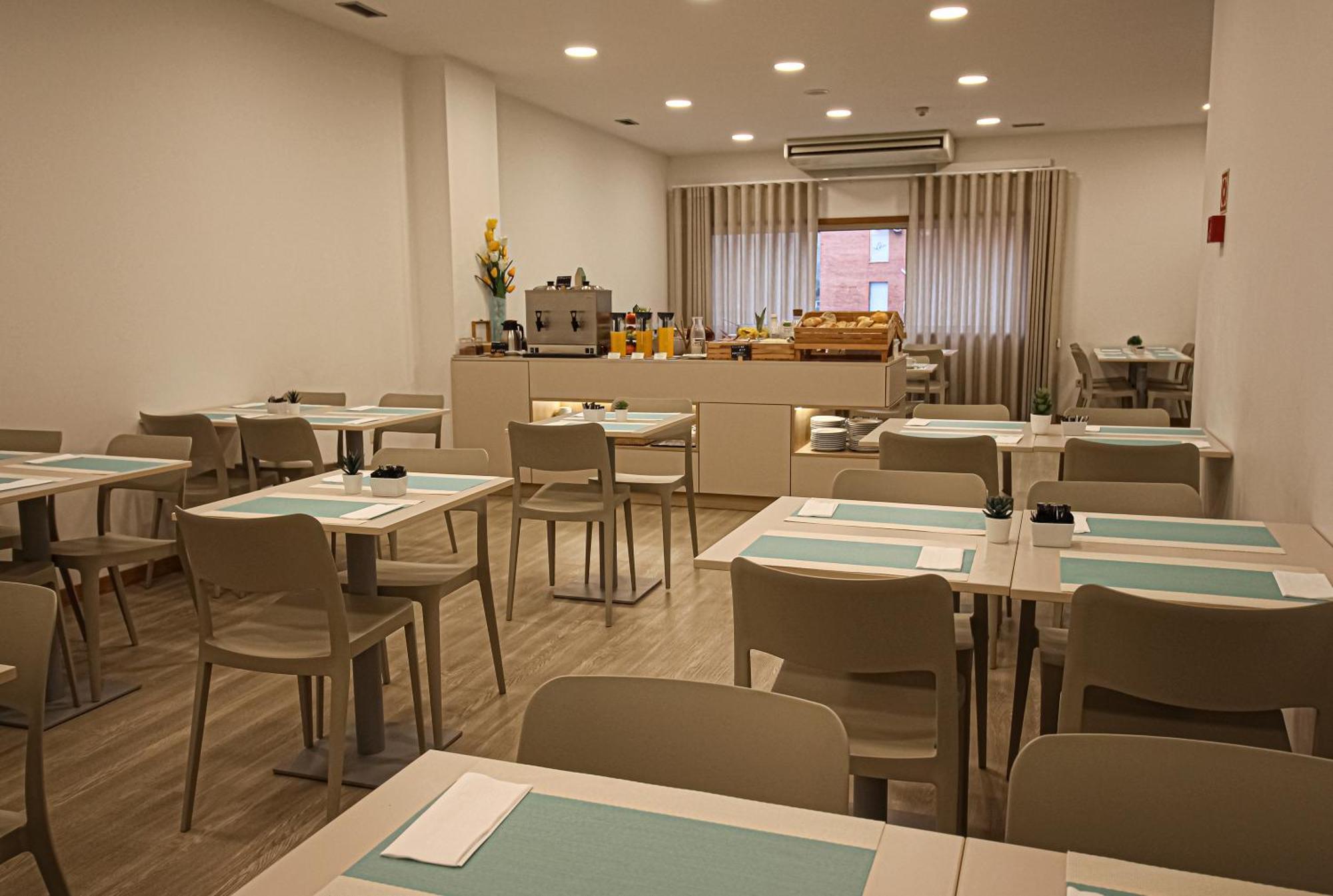 多斯罗伊奥斯酒店 圣玛丽亚大德费拉 外观 照片